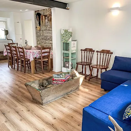 בית נופש Delle Maschere By Interhome Rodda
