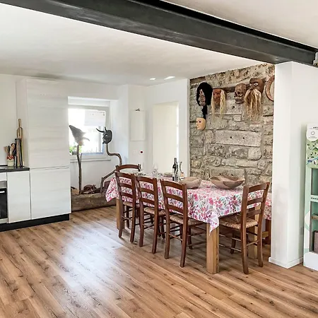 Сasa de vacaciones Delle Maschere By Interhome *